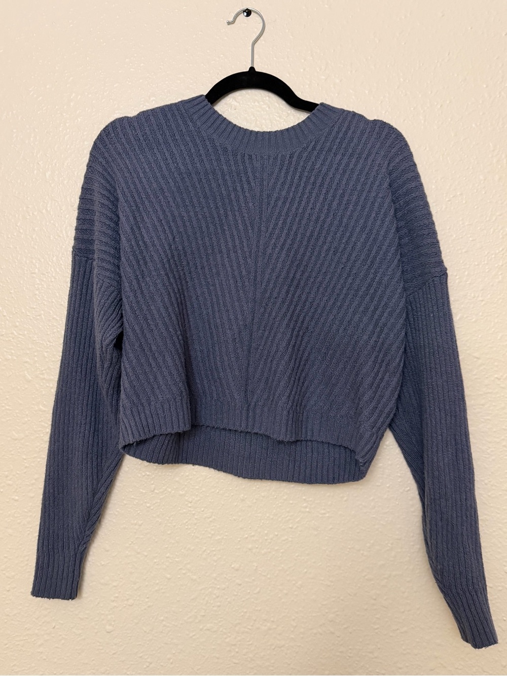Hollister Ribbed Crewneck Sweater in Slate Blue